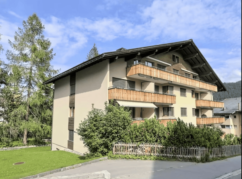 Charmant appartement 2 pièces avec balcon et garage à Davos Platz (4)