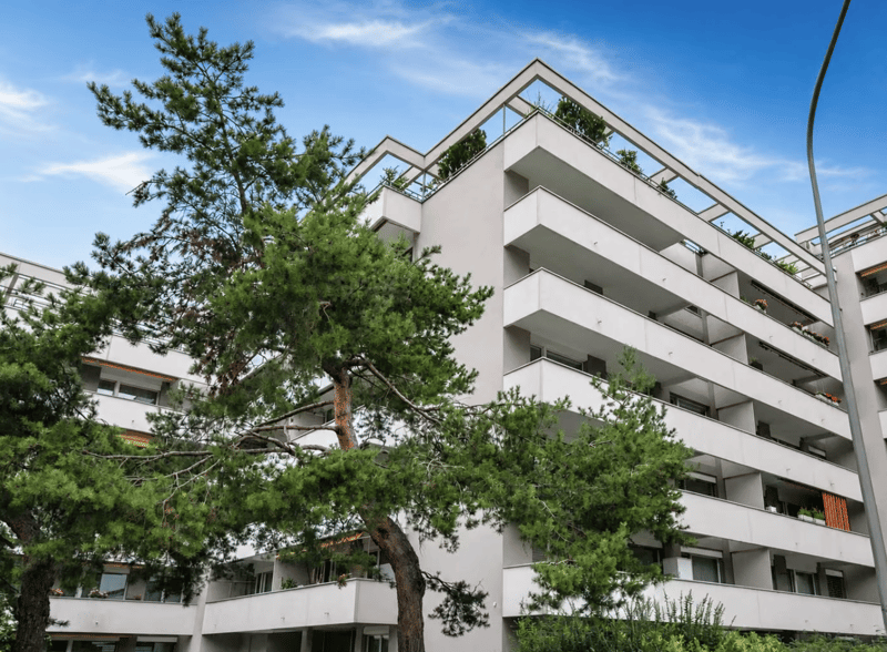 Charming 4.5-room apartment with a wonderful view in Chur (1)