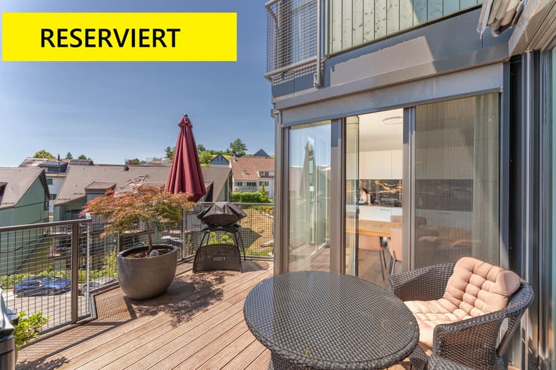 Familienfreundliche 5½ Zimmer-Minergie-Maisonette mit 2 Garagenplätzen im exklusiven Ausbaustandard (1)