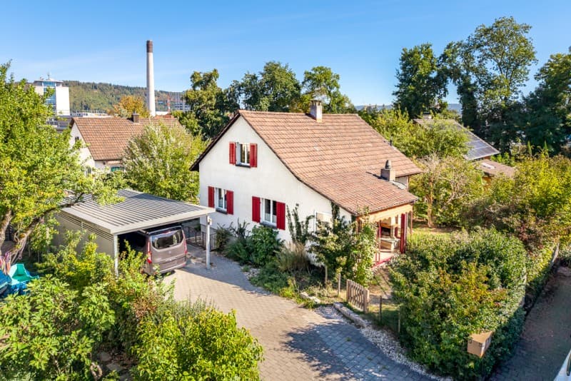 Zufahrt, Carport