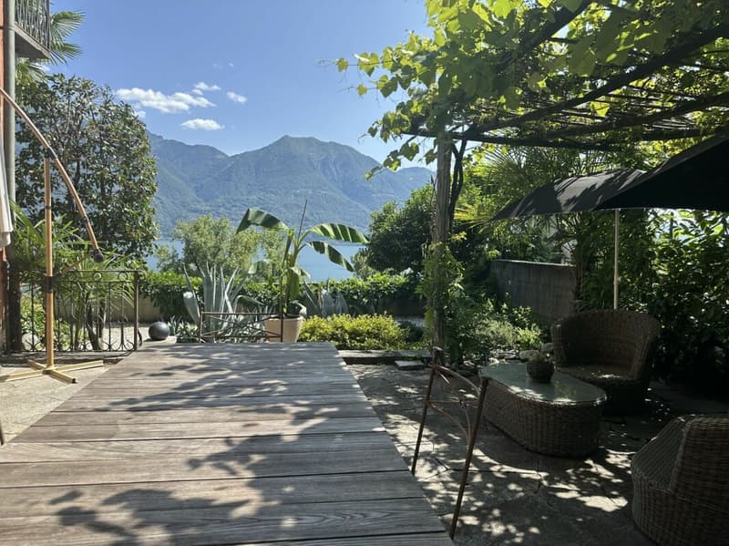 Garten-Wohnung mit Cheminée & Pergola (10)