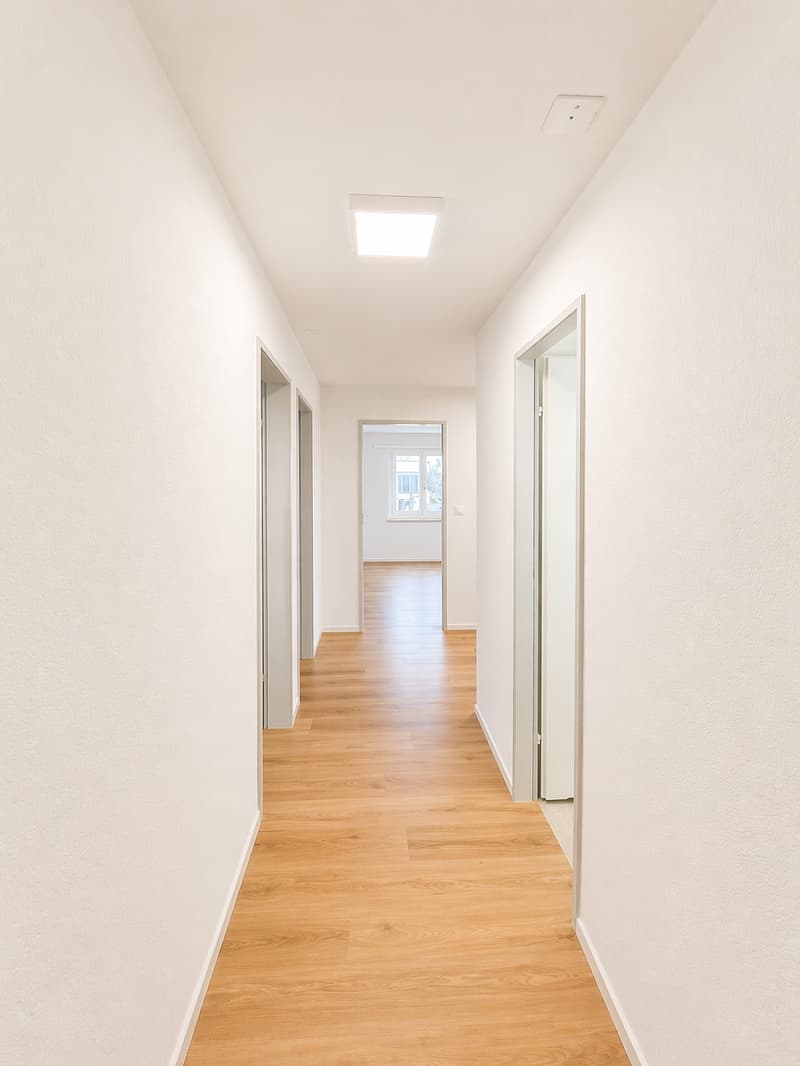 Premier occupant après rénovation totale de haute qualité – vivre avec style dans le meilleur emplacement à St. Gallen (7)