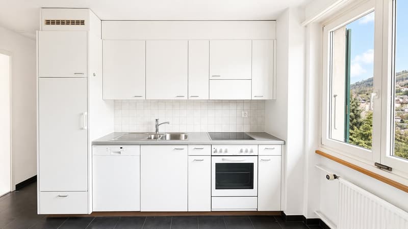 Charmante 3.5-Zimmer-Wohnung mit Balkon in ruhiger Lage in Balsthal (5)