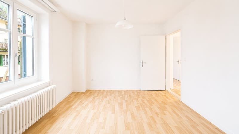 Gemütliche 3.5-Zimmer in Rüti GL zu vermieten (8)