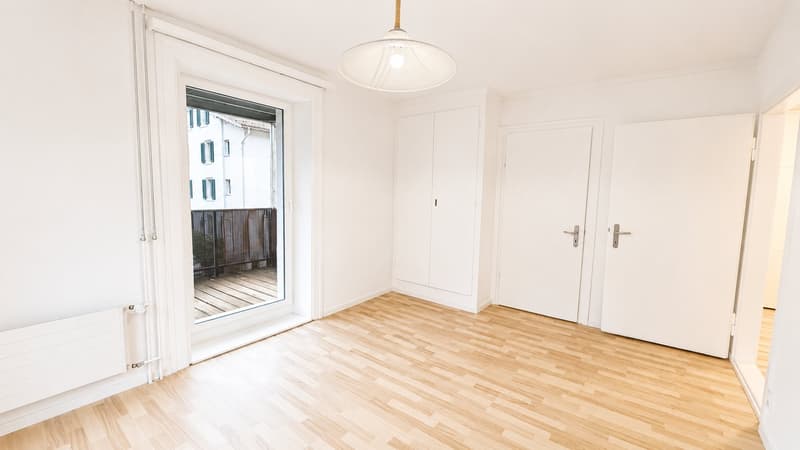 Gemütliche 3.5-Zimmer in Rüti GL zu vermieten (6)