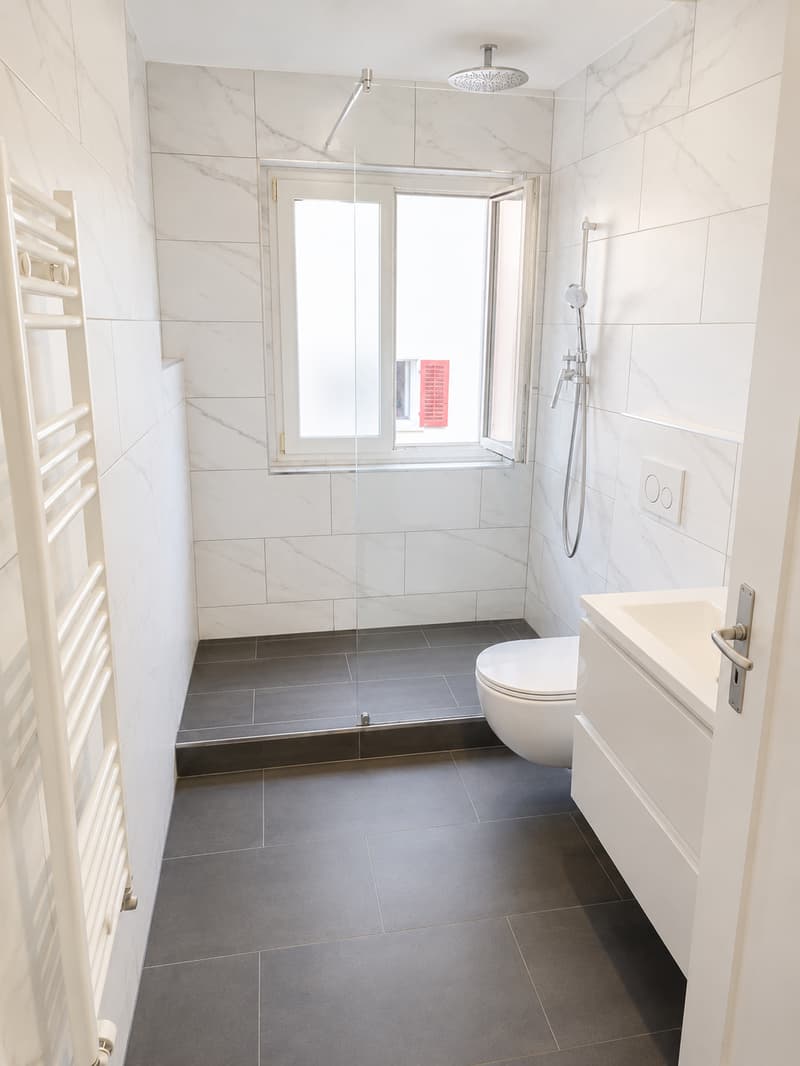 Modern renovierte 3-Zimmerwohnung mit Balkon (6)