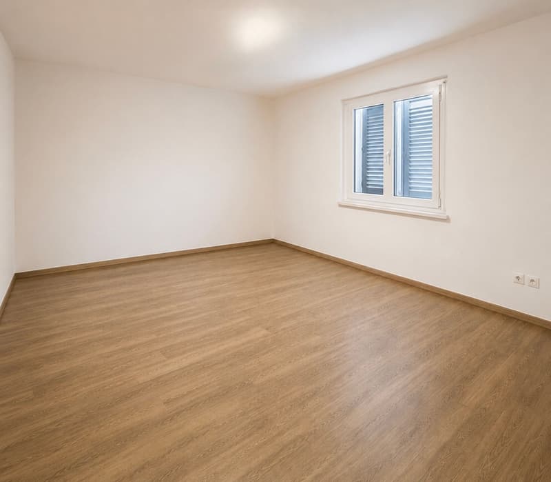 Modern renovierte 3-Zimmerwohnung mit Balkon (5)