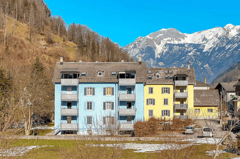 Sanierte 3.5-Zimmer in Rüti GL zu vermieten (1)