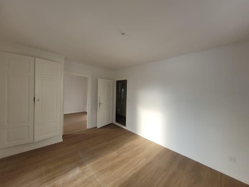 Sanierte 3.5-Zimmer in Rüti GL zu vermieten (10)