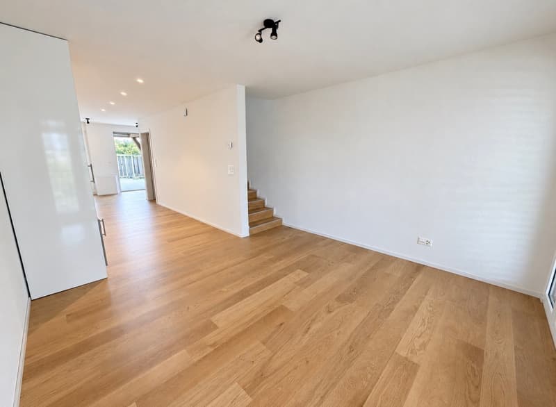 Moderne 2.5-Zimmer-Maisonette im Herzen von Bözen (7)