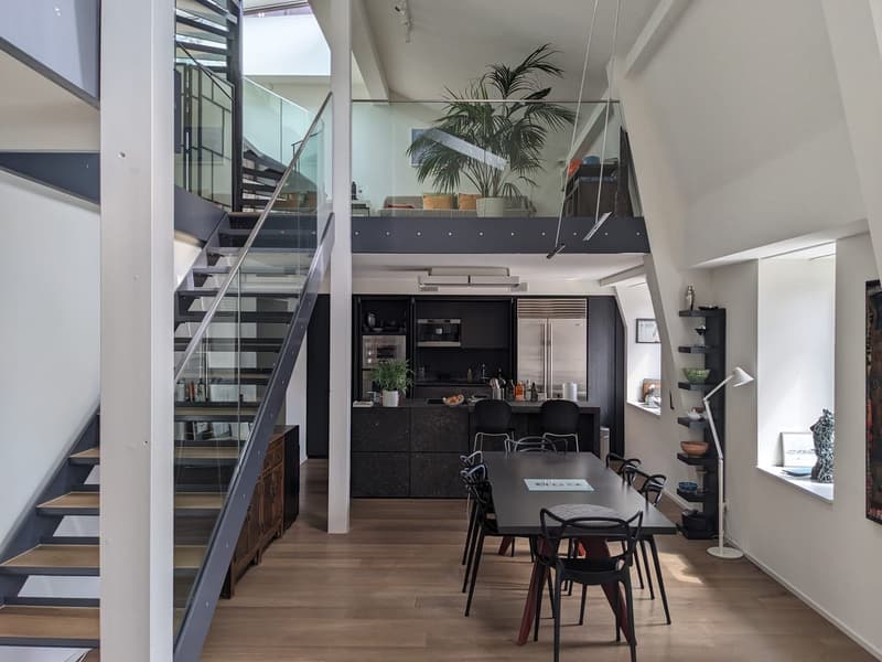 Grosszügige 5-Zimmer-Dachwohnung an der Stauffacherstrasse in Zürich (4)