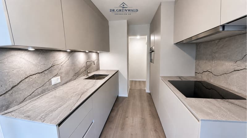 Bright 4-room apartment with balcony in Baden – available immediately! (1)