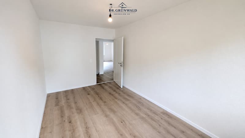 Bright 4-room apartment with balcony in Baden – available immediately! (14)