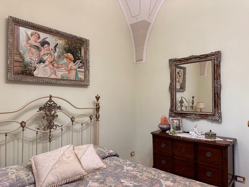 Majestic Luxury Villa with Pool in Scorrano (33)