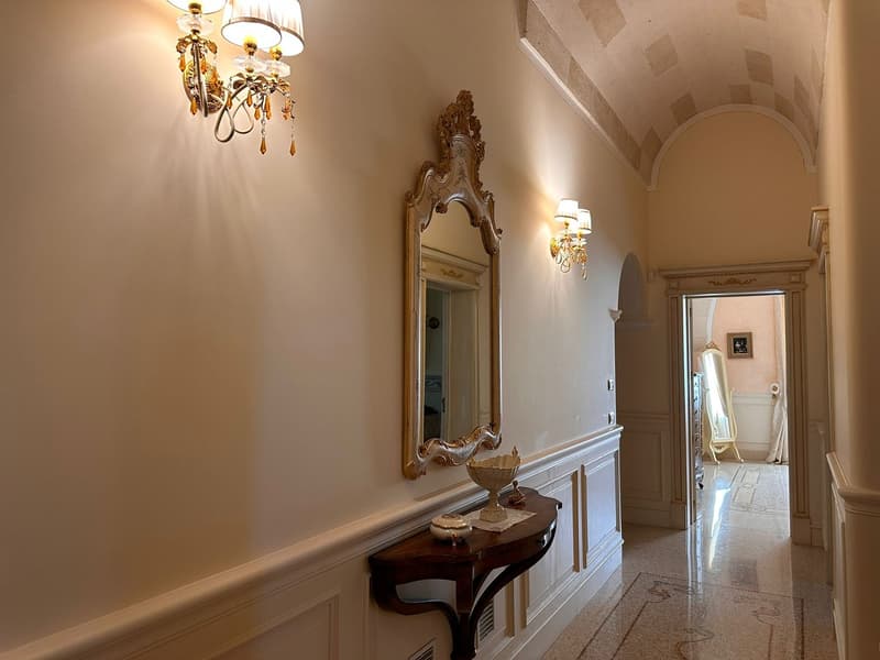 Majestic Luxury Villa with Pool in Scorrano (28)