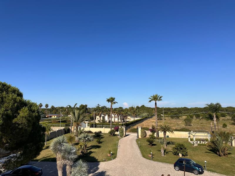 Majestic Luxury Villa with Pool in Scorrano (81)
