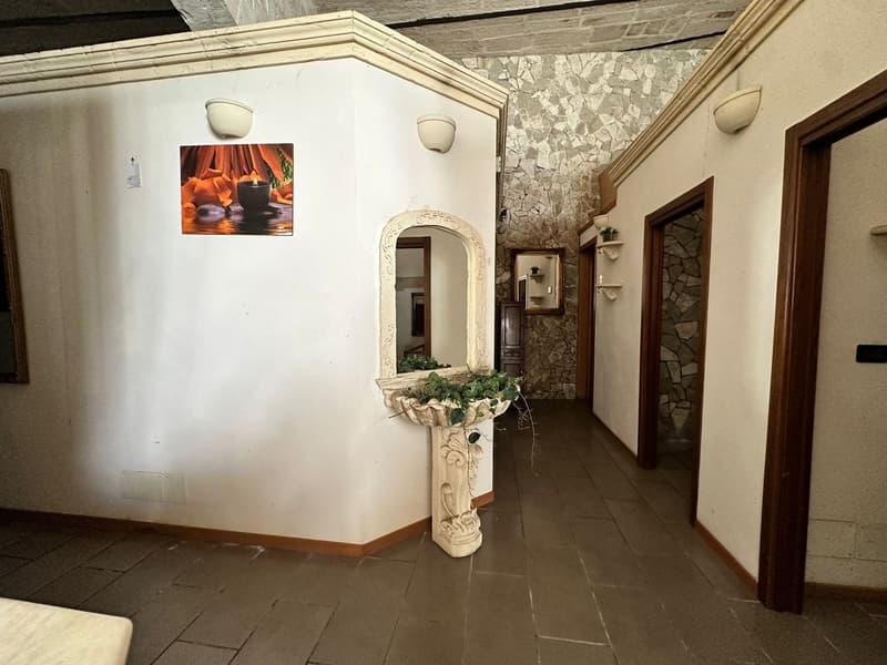Elegant Independent Villa for Sale in Maglie (42)