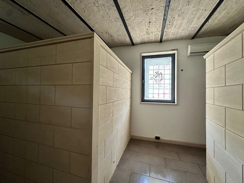 Elegant Independent Villa for Sale in Maglie (20)