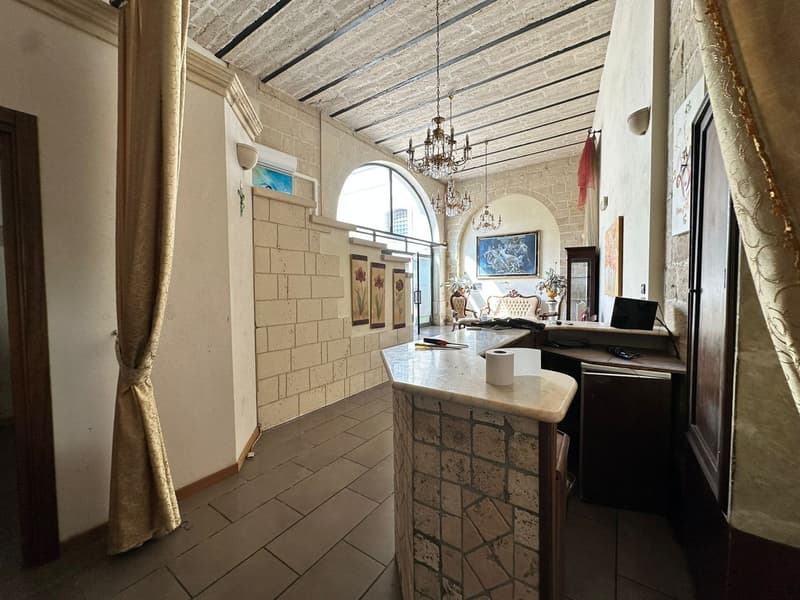 Elegant Independent Villa for Sale in Maglie (9)