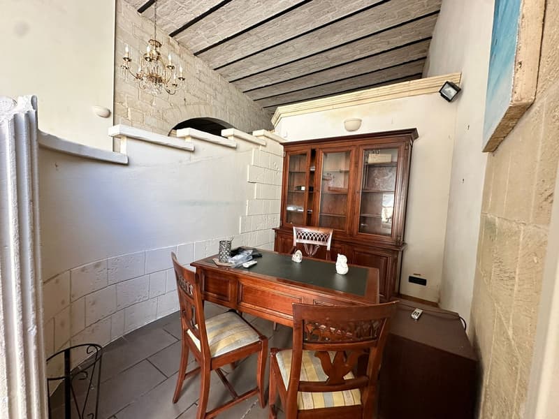 Elegant Independent Villa for Sale in Maglie (48)