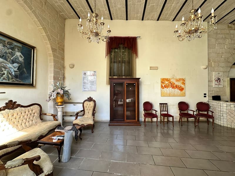 Elegant Independent Villa for Sale in Maglie (45)