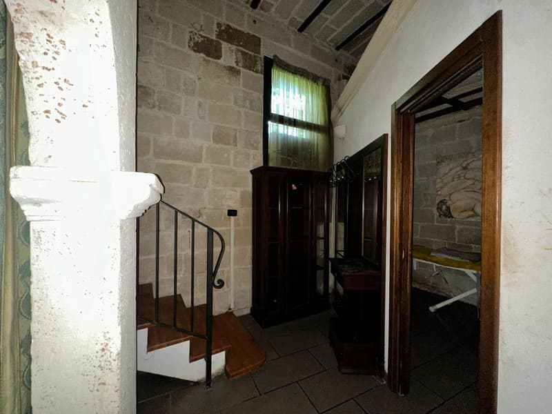 Elegant Independent Villa for Sale in Maglie (15)