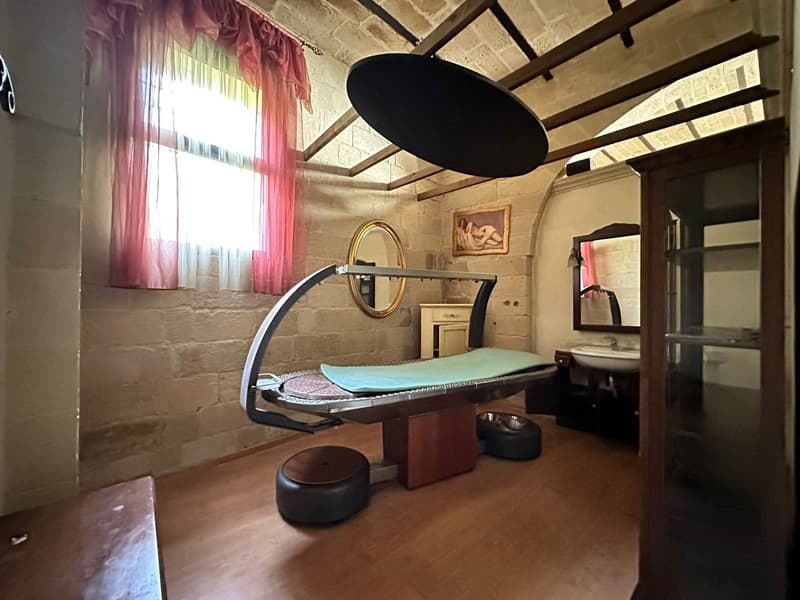 Elegant Independent Villa for Sale in Maglie (27)