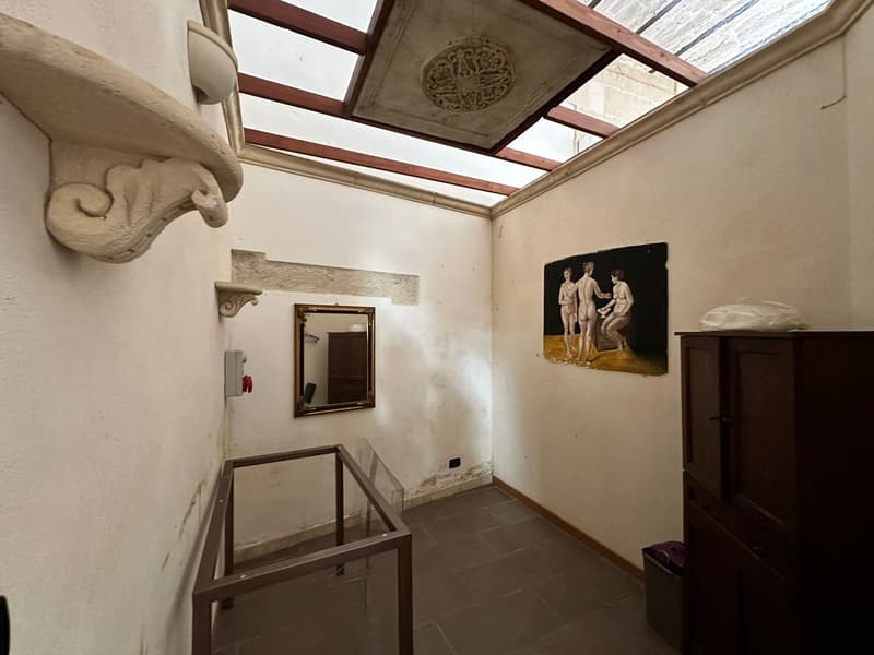 Elegant Independent Villa for Sale in Maglie (40)