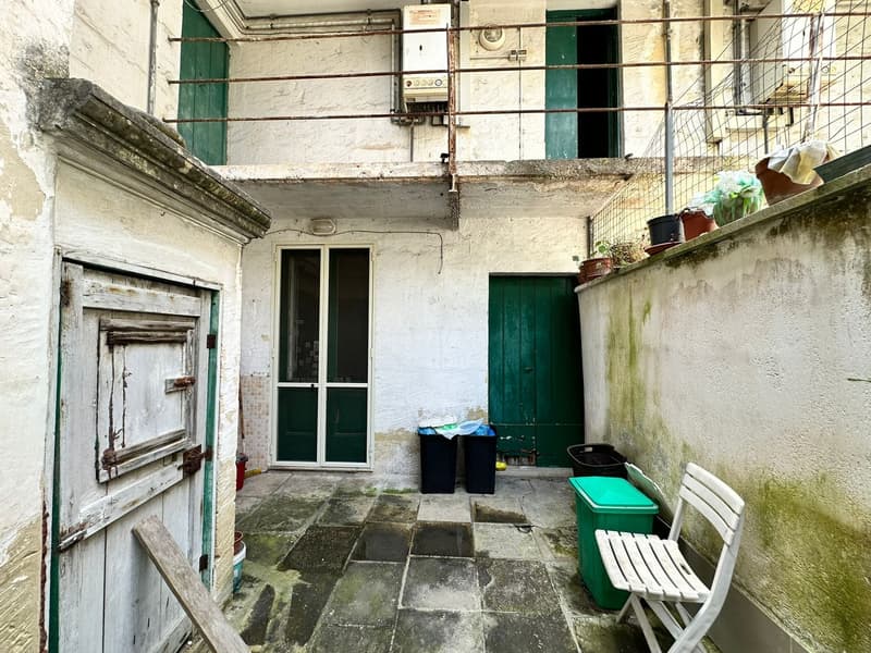 Fascinating Historic Villa for Sale in Maglie (8)