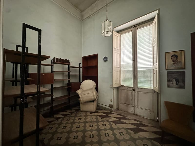 Fascinating Historic Villa for Sale in Maglie (52)