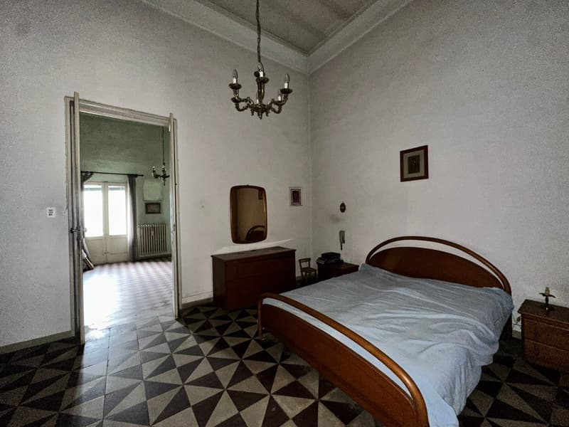 Fascinating Historic Villa for Sale in Maglie (65)