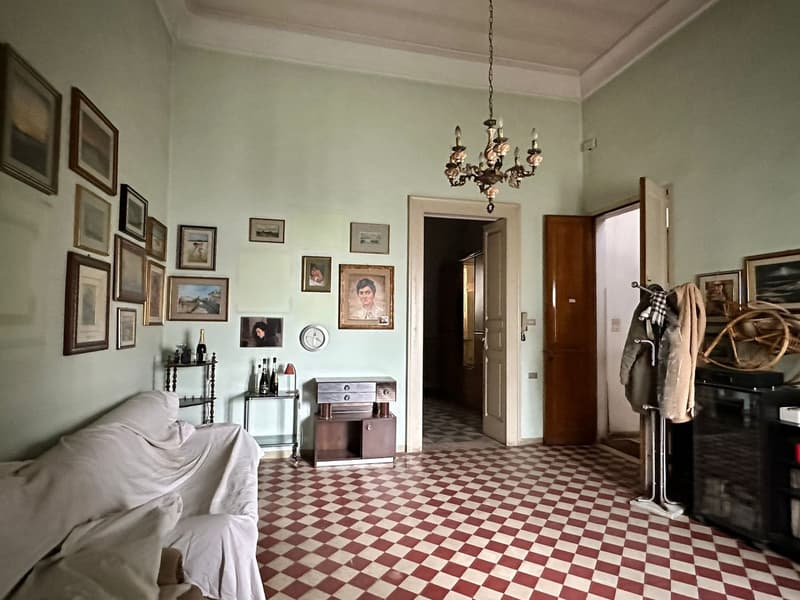 Fascinating Historic Villa for Sale in Maglie (58)