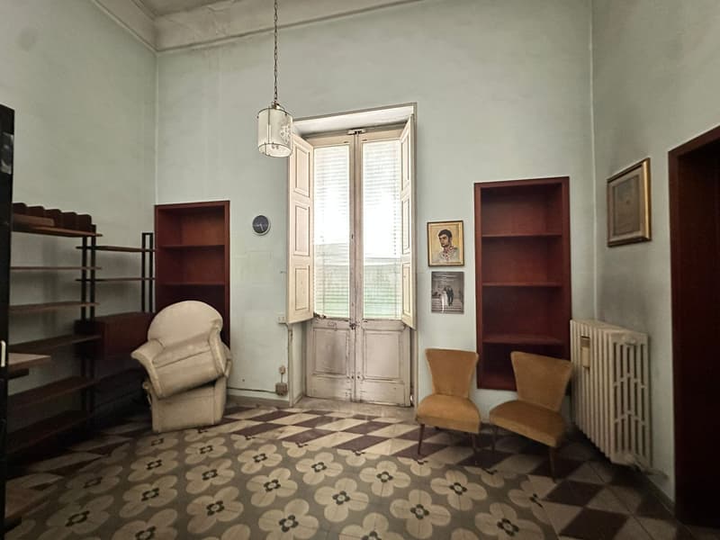 Fascinating Historic Villa for Sale in Maglie (54)