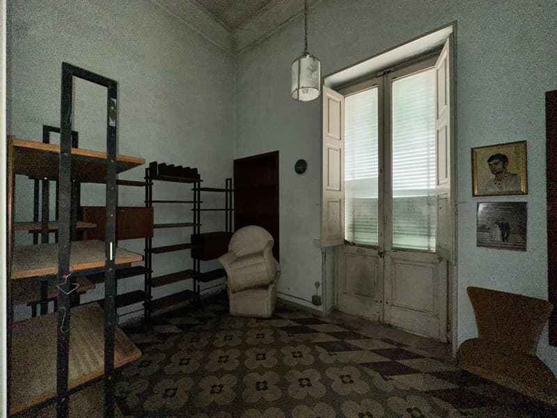 Fascinating Historic Villa for Sale in Maglie (53)