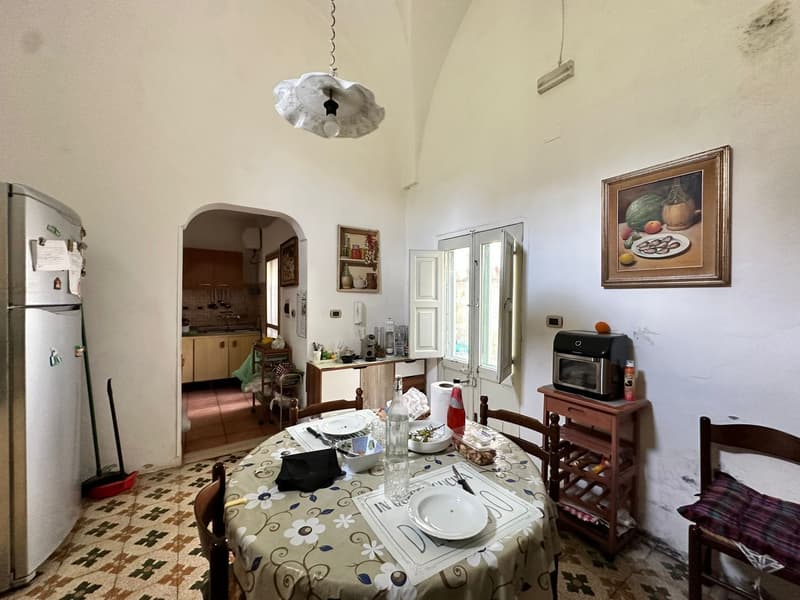 Fascinating Historic Villa for Sale in Maglie (12)