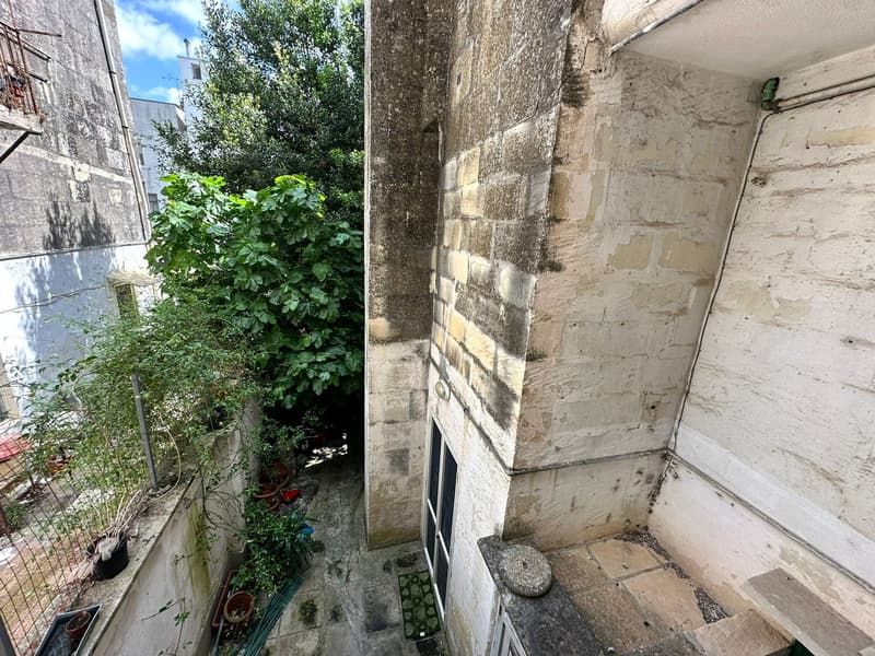 Fascinating Historic Villa for Sale in Maglie (71)