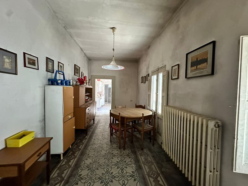 Fascinating Historic Villa for Sale in Maglie (41)
