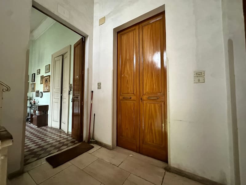 Fascinating Historic Villa for Sale in Maglie (66)