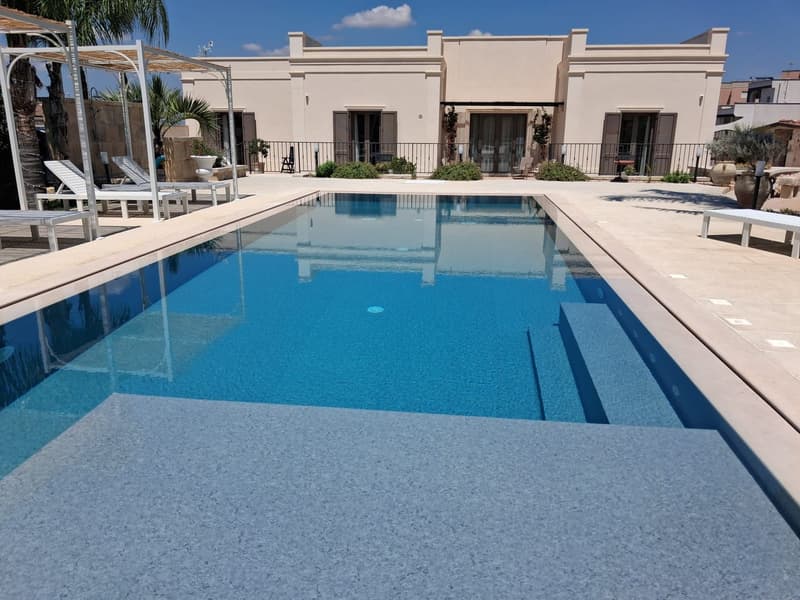 1525-VC - Scorrano - Villa Neu Bau mit Pool und Bezauberndem Garten (55)