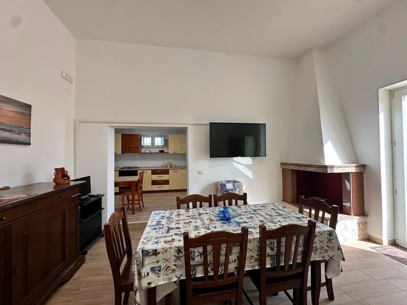 Commercial Premise for Sale in Giuggianello – Ideal for Bar, Café or Restaurant (42)