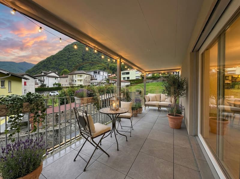 RAFFINIERTES 3.5-ZIMMER-WOHNUNG MIT GROßER TERRASSE IN LUMINO (7)