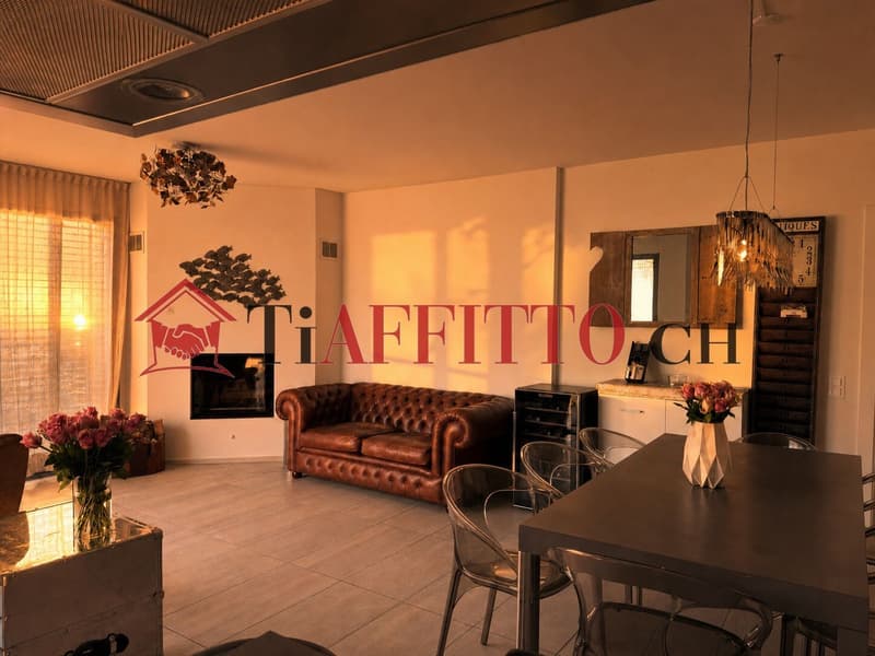 PENTHOUSE DE LUXE AVEC PISCINE ET 5 PIÈCES (2)