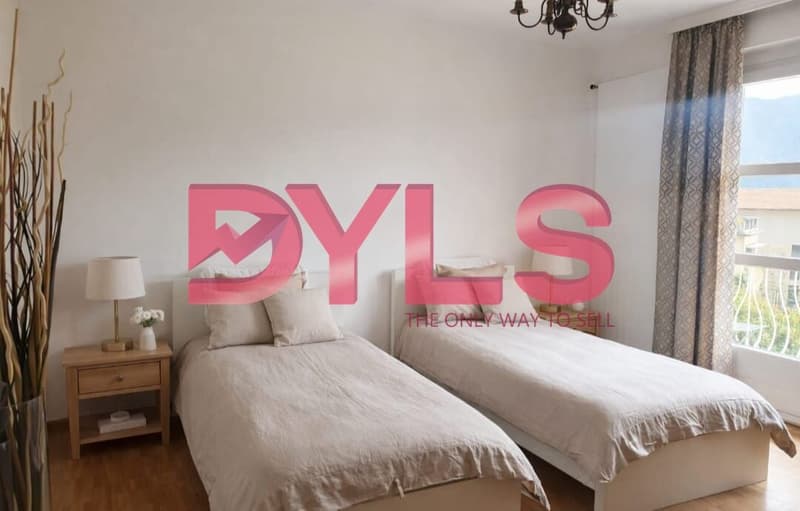 Geräumiges Zweifamilienhaus in Collina d'Oro (10)