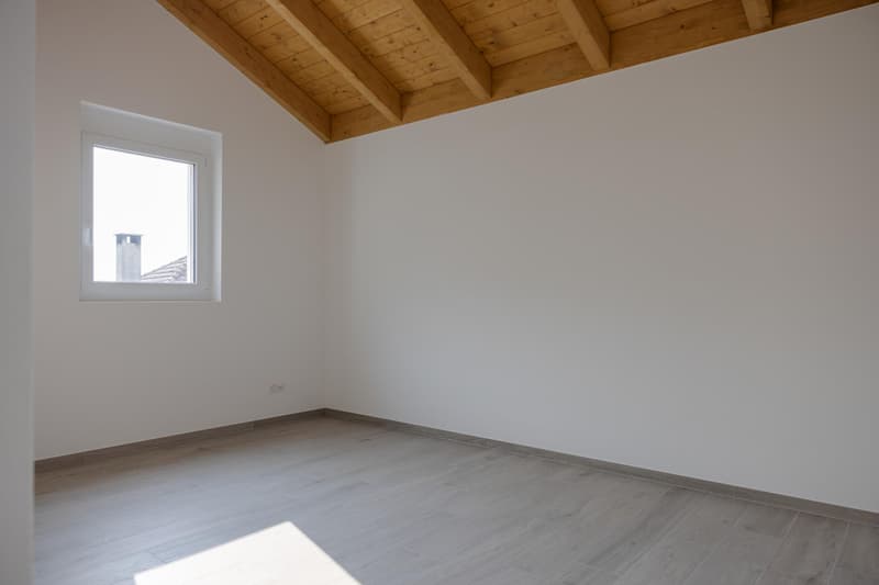 VILLA MINERGIE 4.5 LOCALI A SANTâANTONINO (8)