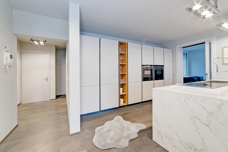 PRESTIGIOUS 3.5 ROOM APARTMENT WITH LAKE VIEW IN PORZA (8)