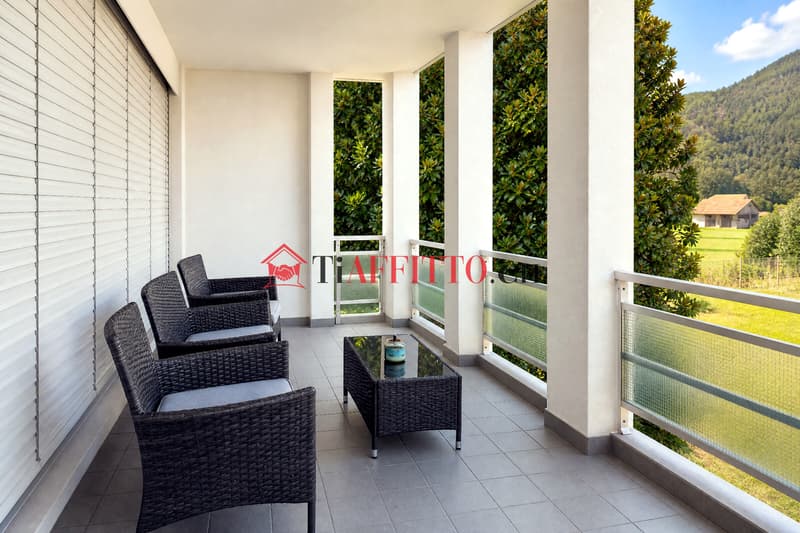 DUPLEX OF 4.5 ROOMS WITH PANORAMIC ROOFTOP TERRACE (4)