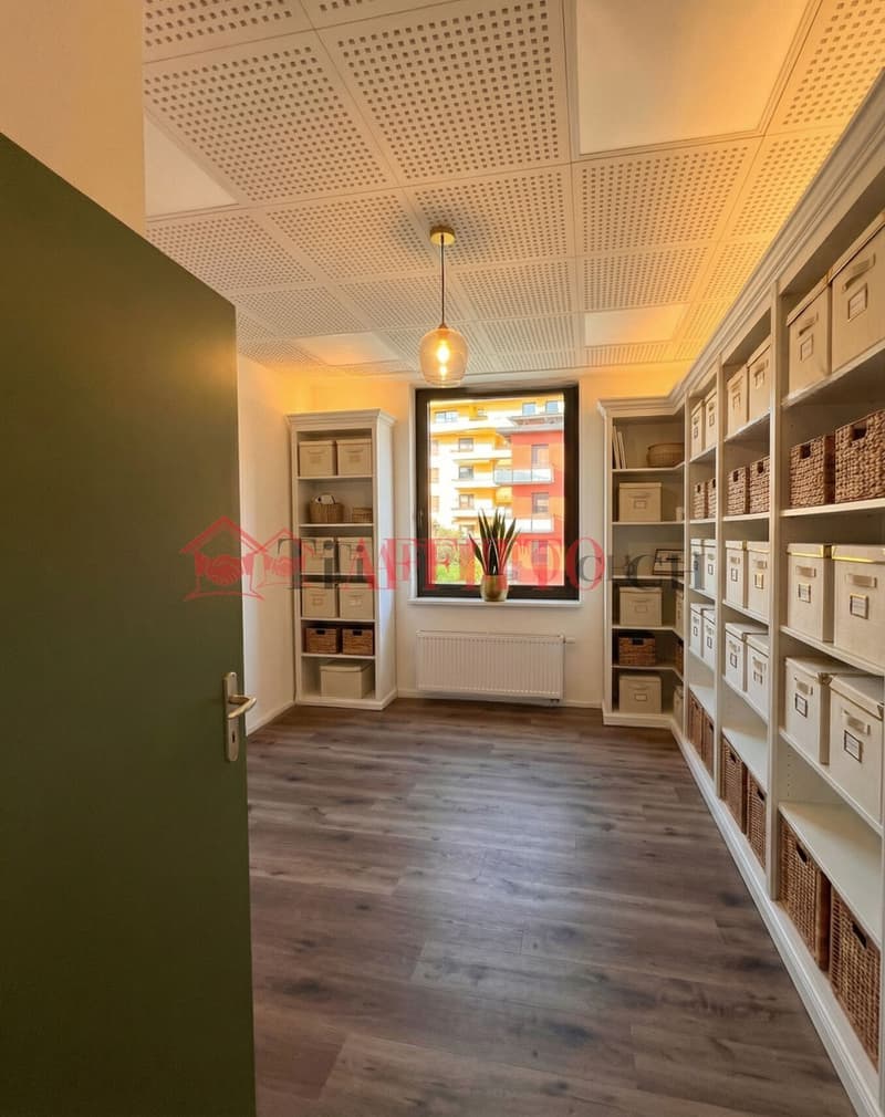 BÜRO VON PRESTIGE, VÖLLIG RENOVIERTE (11)