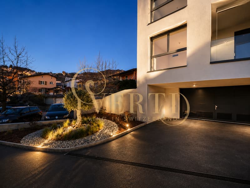 UN SOGNO SU MISURA A CANOBBIO: DUPLEX CON GIARDINO PRIVATO (2)