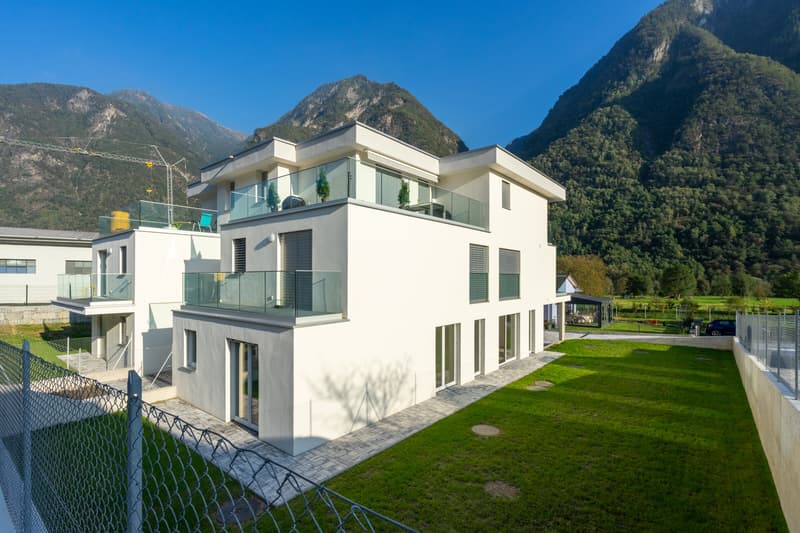 MODERNO 2.5 LOCALI CON GIARDINO - OGGETTO A REDDITO (9)