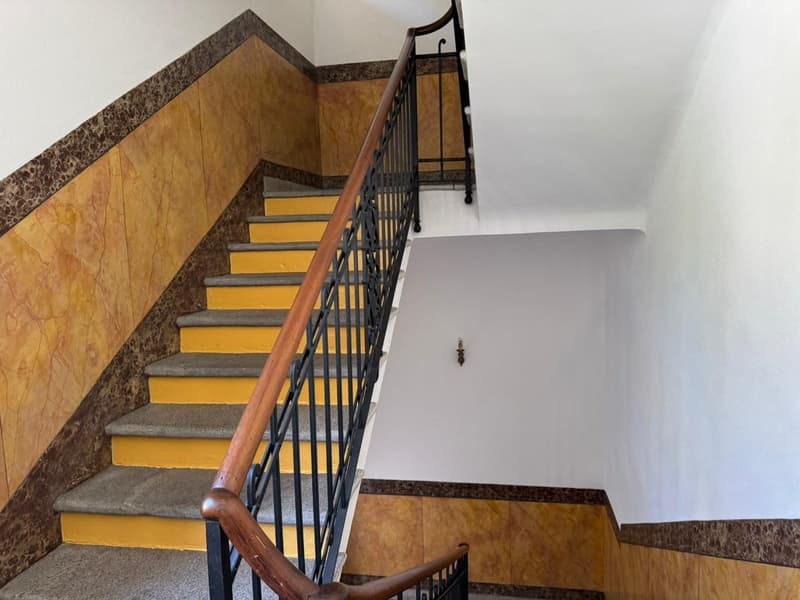 Villa im Liberty-Stil von hohem Wert (5)